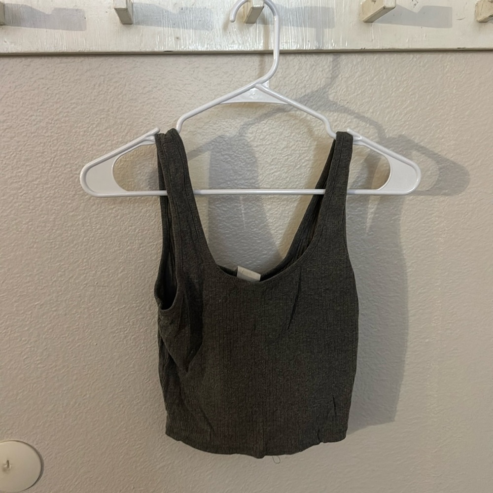 Grey crop top
